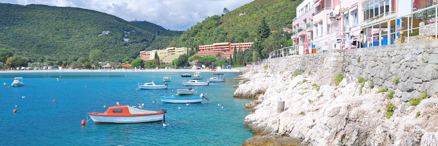Ferienwohnungen und Ferienhäuser in Rabac - HomeToGo