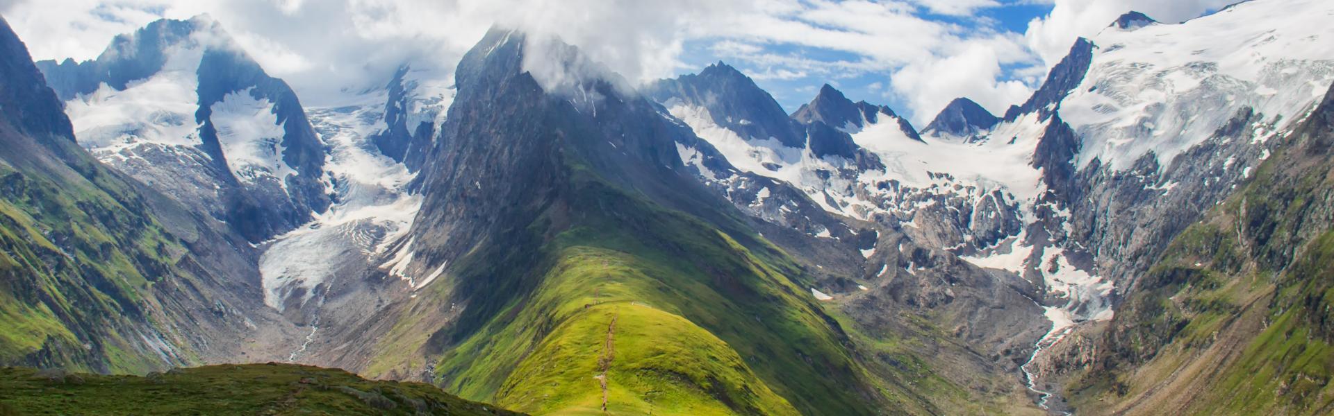 Ferienwohnungen und Ferienhäuser in Ötztal - HomeToGo