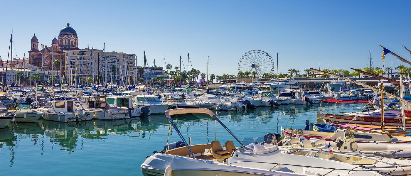 Saint-Raphaël Vacation Rentals - Wimdu