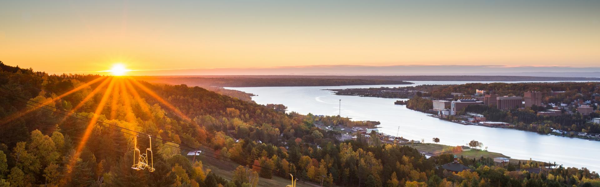 Houghton Vacation Rentals - HomeToGo