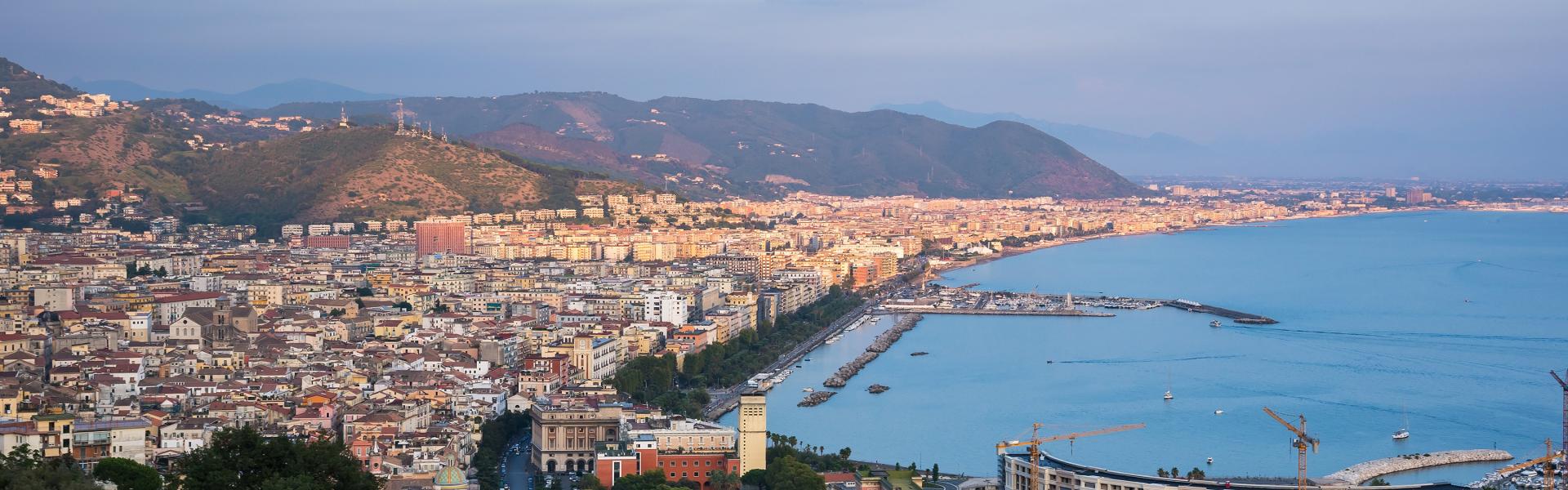Case e appartamenti vacanza a Salerno - HomeToGo