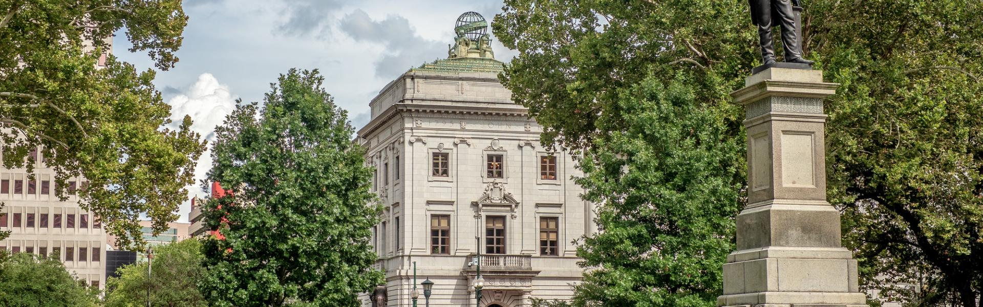 Lafayette Vacation Rentals - HomeToGo