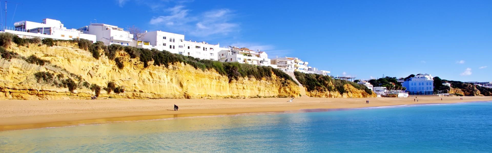 Alvor Accommodations - HomeToGo