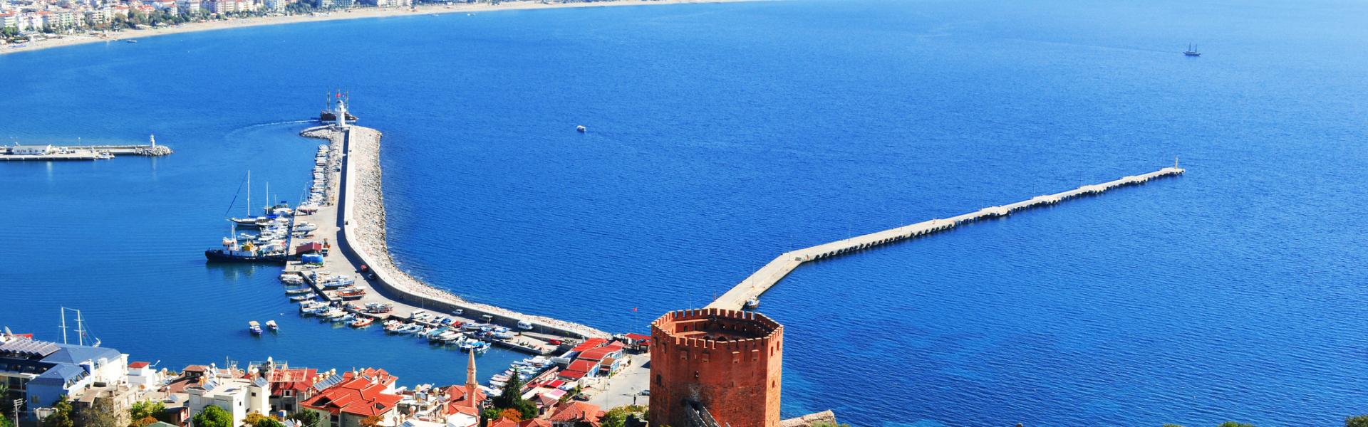 Ferienwohnungen und Ferienhäuser in Alanya - HomeToGo