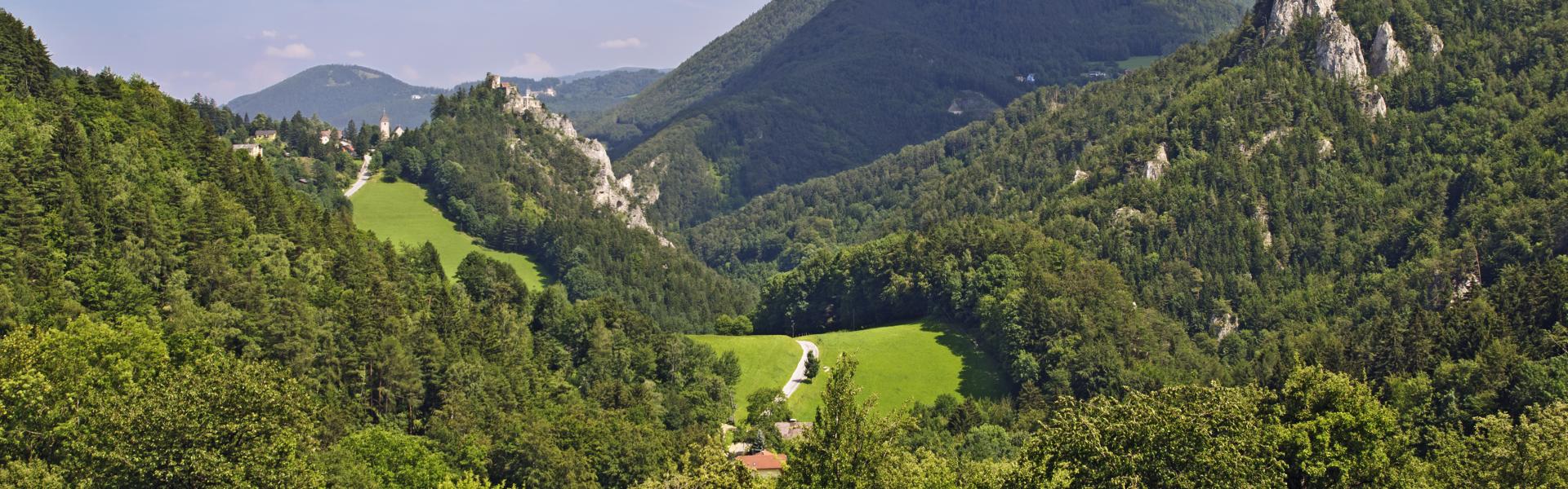 Ferienwohnungen und Ferienhäuser in Spital am Semmering - HomeToGo