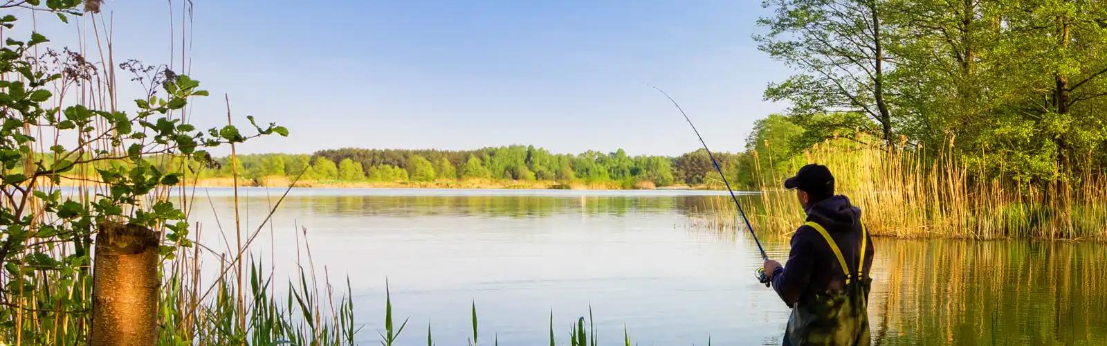 Angelurlaub in Österreich: Ferienhäuser & Ferienwohnungen am See - e-domizil