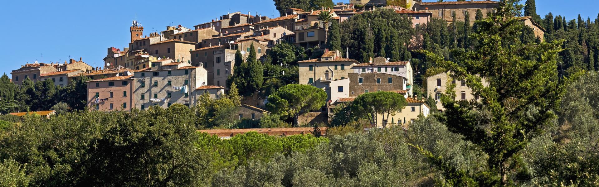 Marina di Castagneto Carducci In-Town View