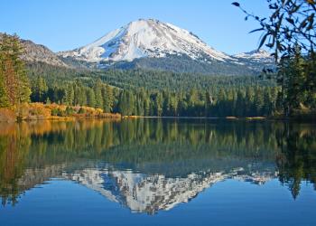 Sports and fun nights out with a vacation in Huntington Lake - HomeToGo