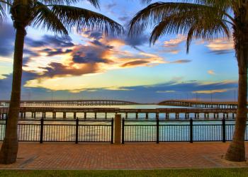 Soak up the rays from your coastal FL vacation home in Port Charlotte - HomeToGo