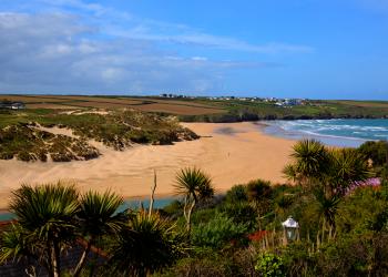 Vacation cottages in the picturesque coastal village of Crantock - HomeToGo
