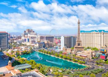 Travel the world with vacation homes in North Las Vegas - HomeToGo