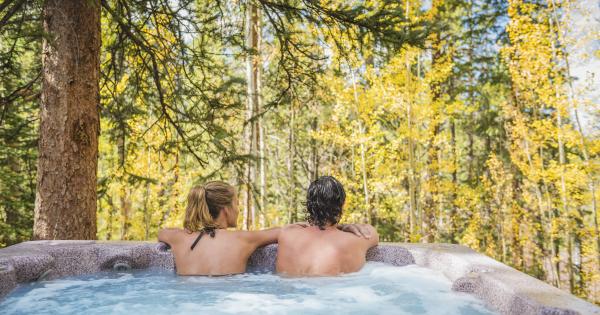 Cabins with Hot Tubs in Ohio - HomeToGo
