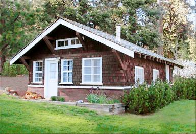 Enjoy nature at an Odell Lake vacation home - HomeToGo