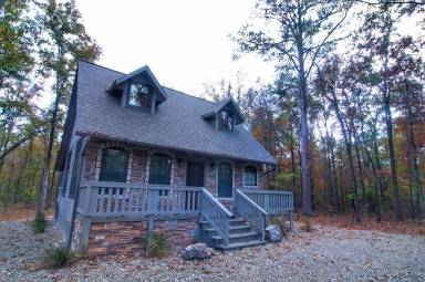 Cabin Broken Bow