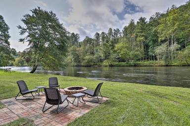 Cabin Hayesville