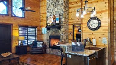 Cabin Broken Bow