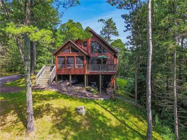 Cabin Hayward