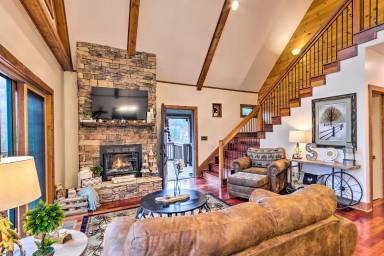 Cabin Boone