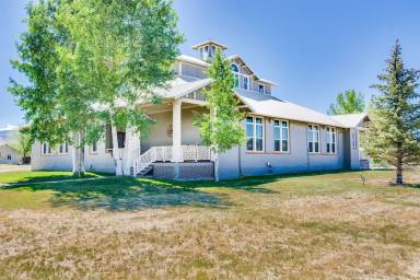 Incredible Nature and Enriching Culture with a Vacation Home in Montrose Colorado - HomeToGo