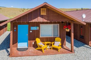 Cabin Balcony Emigrant