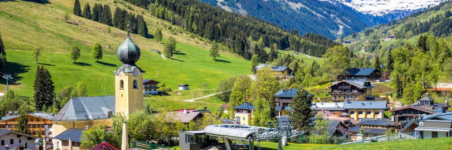 Ferienwohnungen & Ferienhäuser für Urlaub in Saalbach-Hinterglemm - CASAMUNDO