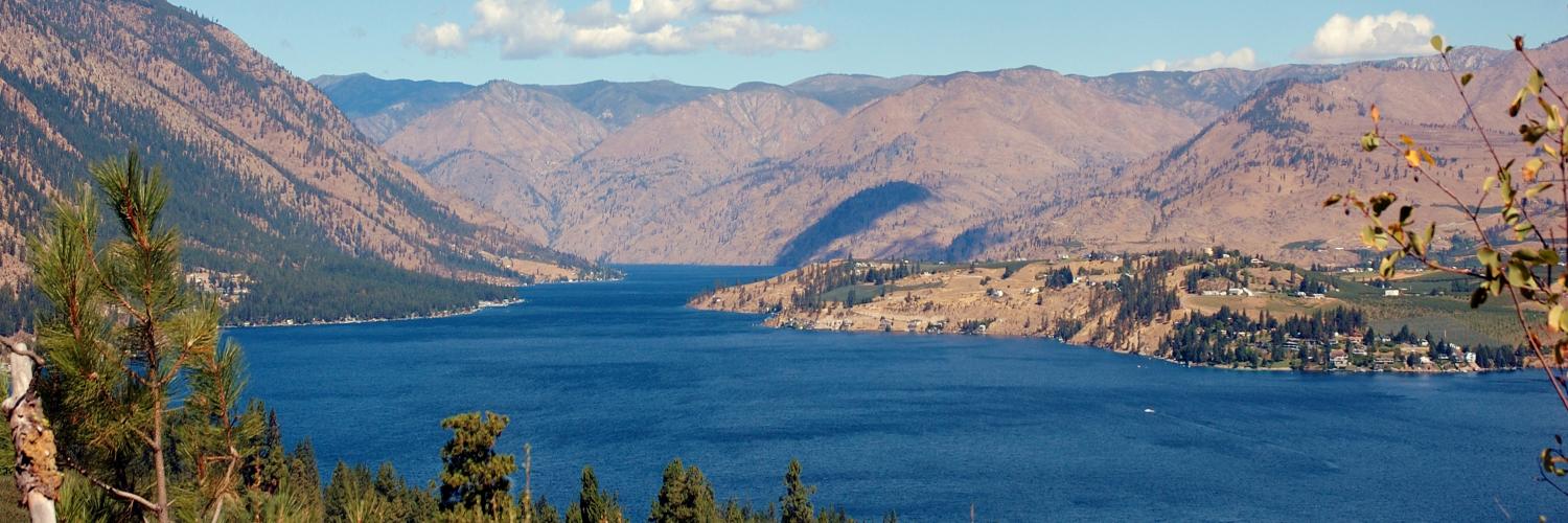 Lake Chelan Vacation Rentals - HomeToGo