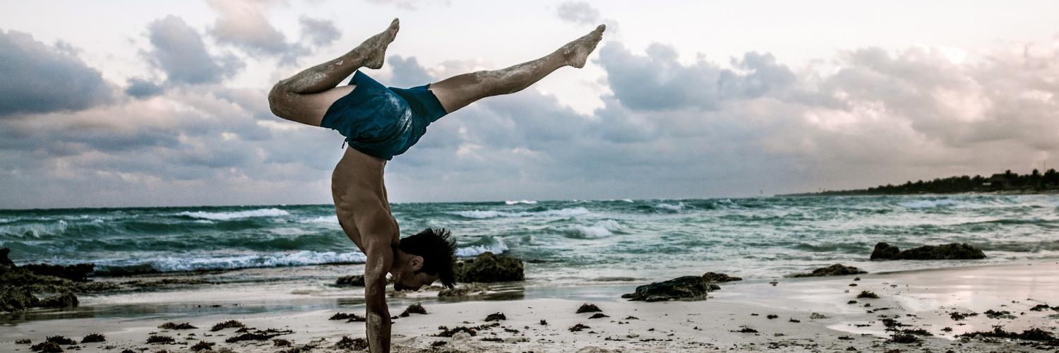 Top Reiseziele für einen Yoga-Urlaub in Griechenland