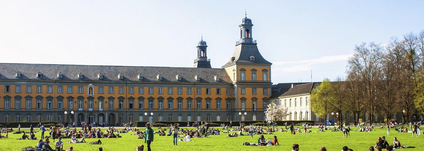 Holiday lettings & accommodation in Bonn - Wimdu