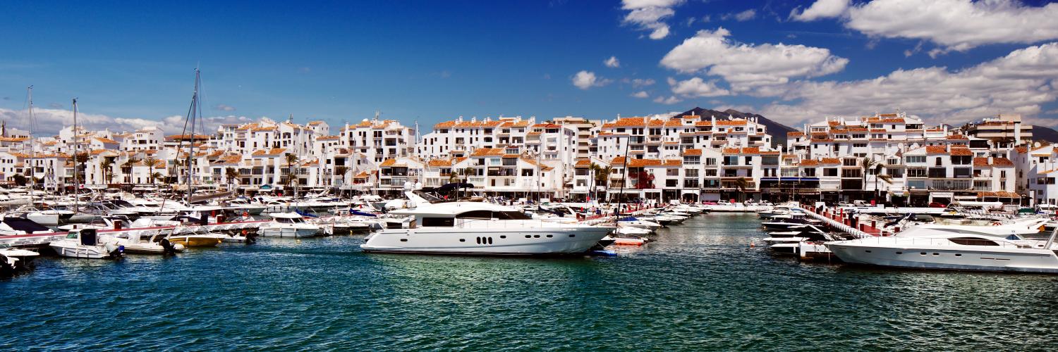 Holiday houses & accommodation Marbella - HomeToGo