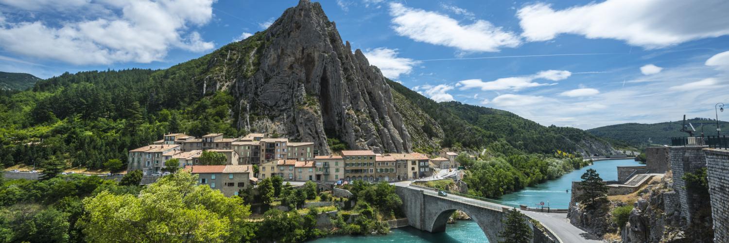 Ferienwohnungen und Ferienhäuser Département Alpes-de-Haute-Provence - HomeToGo