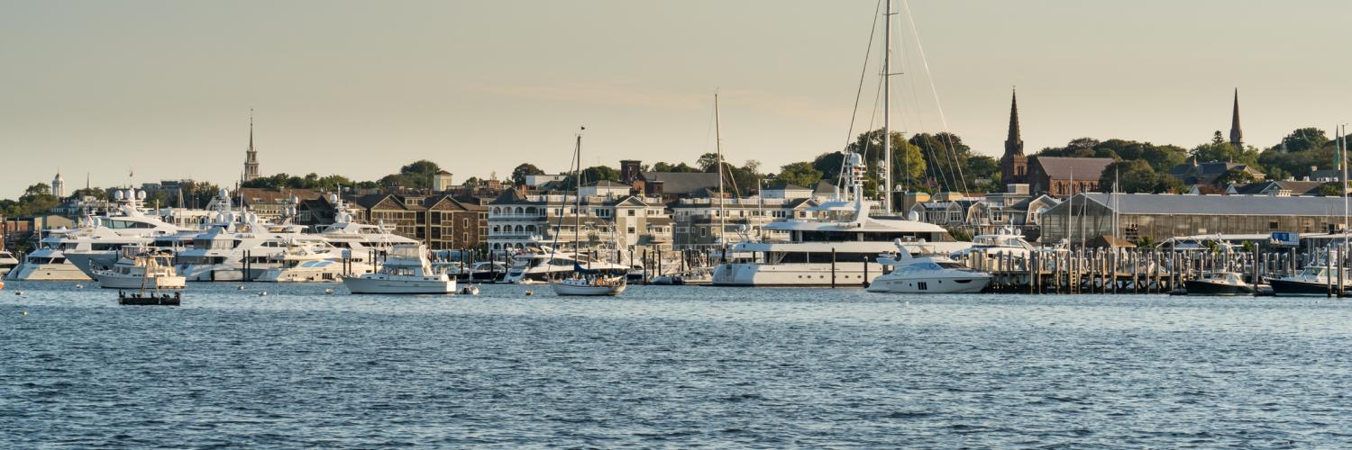 Little Compton, RI Vacation Rentals from 95 HomeToGo