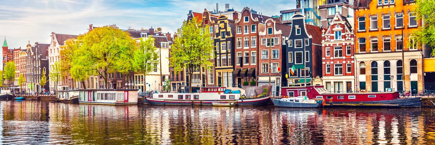 Una biciclettata tra tulipani e cultura rimanendo in centro vicino alla vostra casa vacanza Amsterdam. - CASAMUNDO