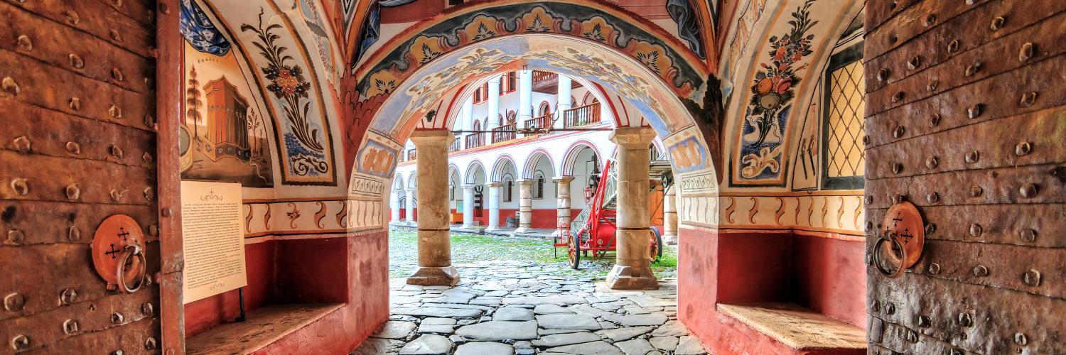 Semesterhus Bulgarien är en exotisk resa där du kan välja mellan värme eller skidåkning  - CASAMUNDO