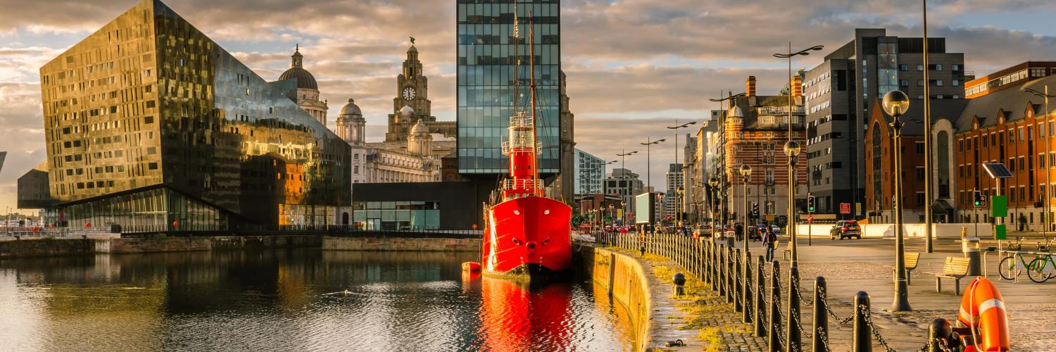 Accommodation & Holiday Apartments in Liverpool - HomeToGo