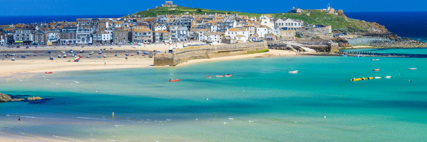 Cornwall’s 7 Most Instagrammed Beach Towns - HomeToGo