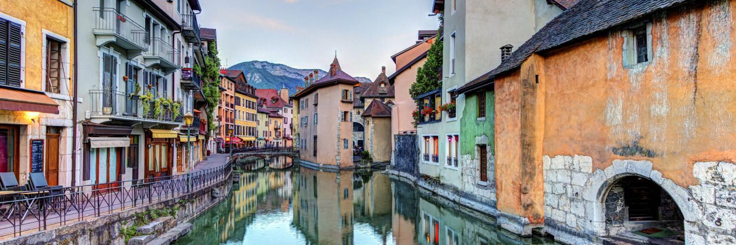 Holiday lettings & accommodation in Annecy - HomeToGo