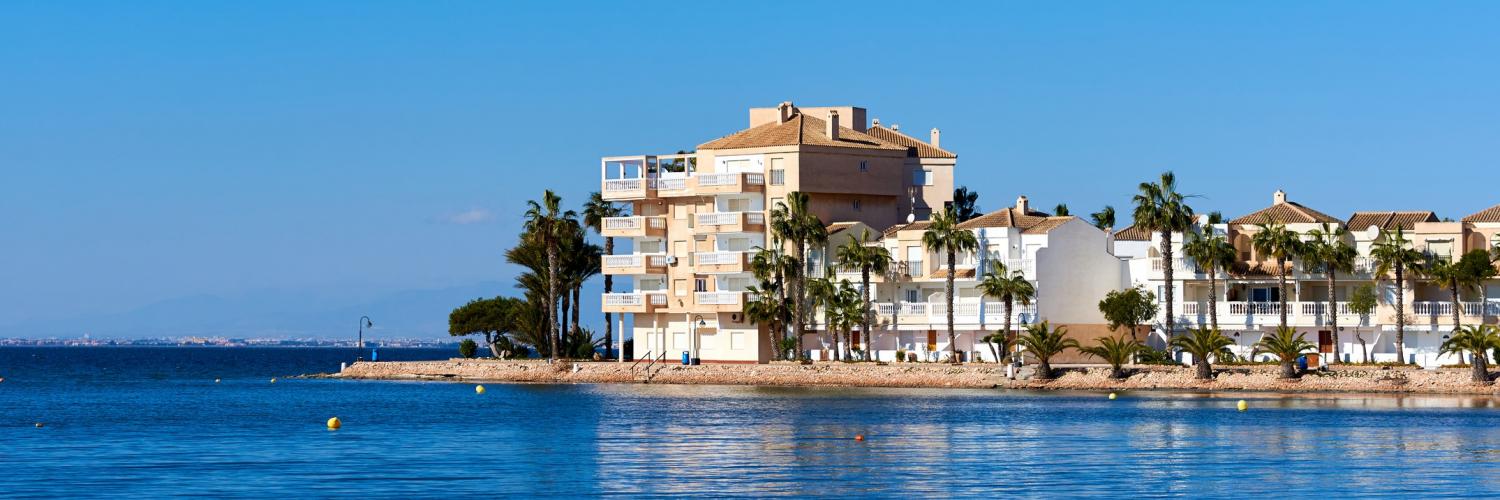 Alquileres vacacionales y apartamentos en La Manga del Mar Menor - HomeToGo