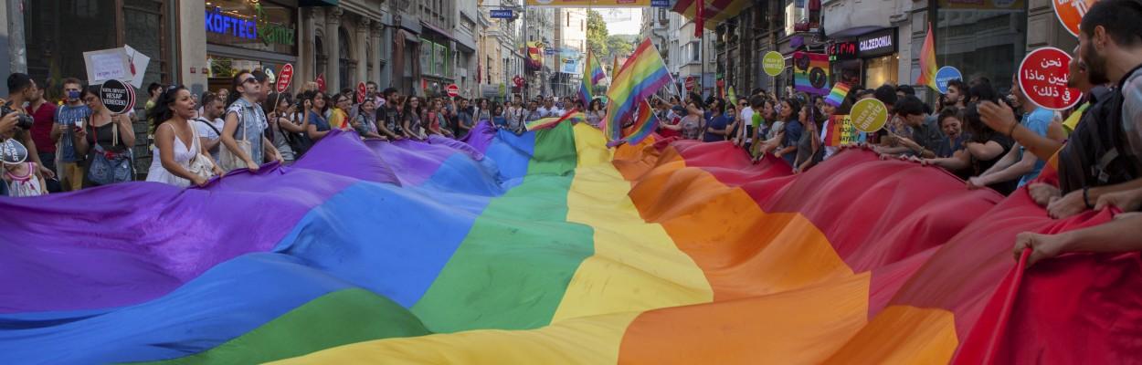 Die besten Gay-Pride-Events 2017 - Wimdu