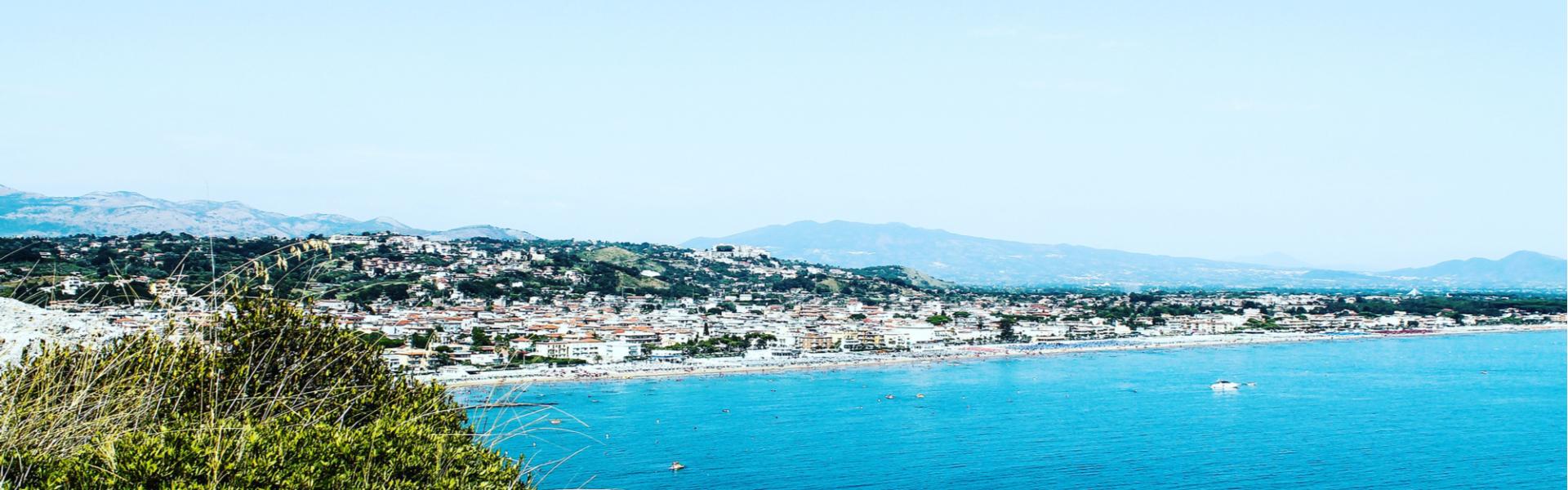 Ferienwohnungen & Ferienhäuser für Urlaub in Scauri - Casamundo