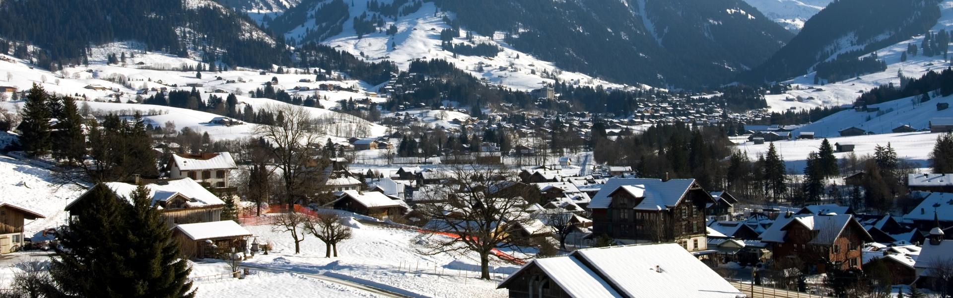 Ferienwohnungen und Ferienhäuser in Gstaad - HomeToGo