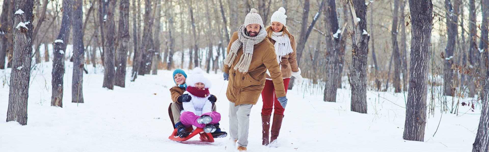 Family Winter Getaways in Ontario - HomeToGo