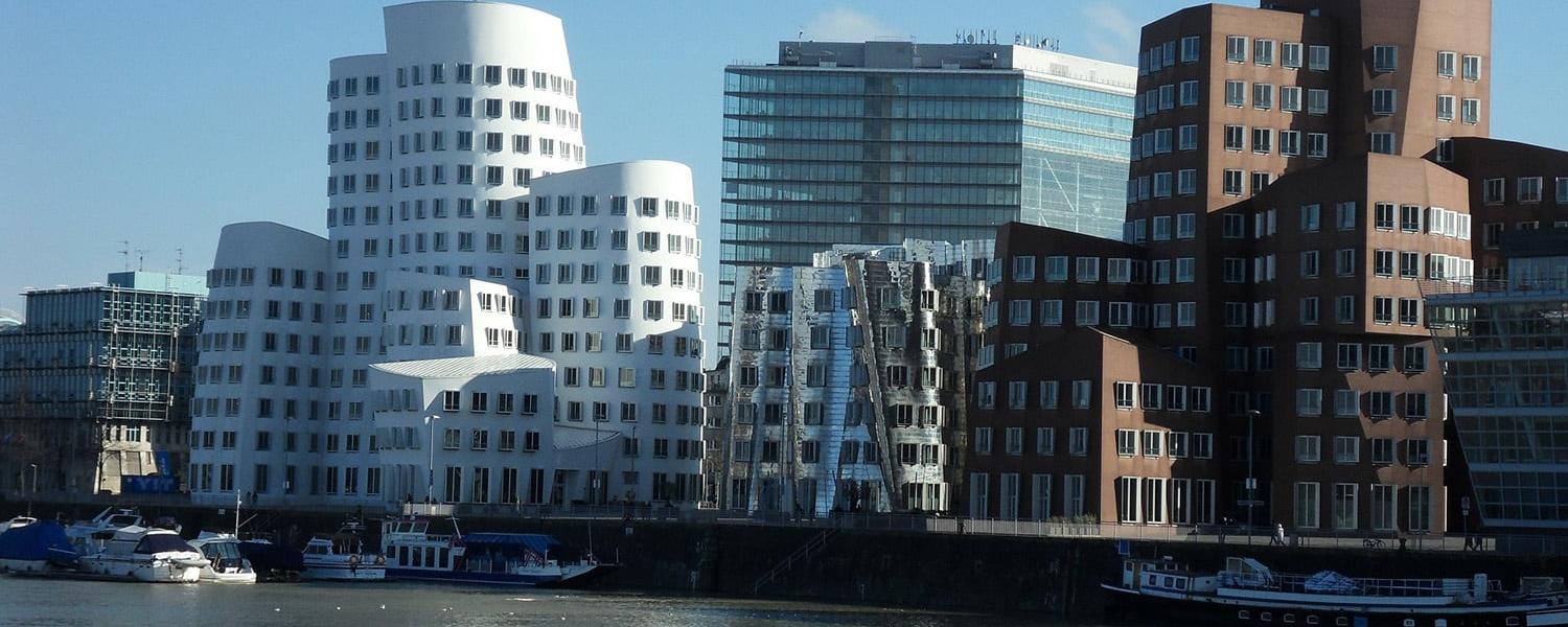 Vakantiehuizen en appartementen in Düsseldorf - HomeToGo