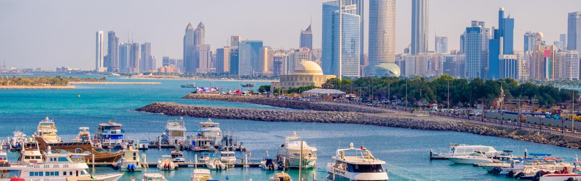 Ferienwohnungen und Ferienhäuser in Abu Dhabi - HomeToGo
