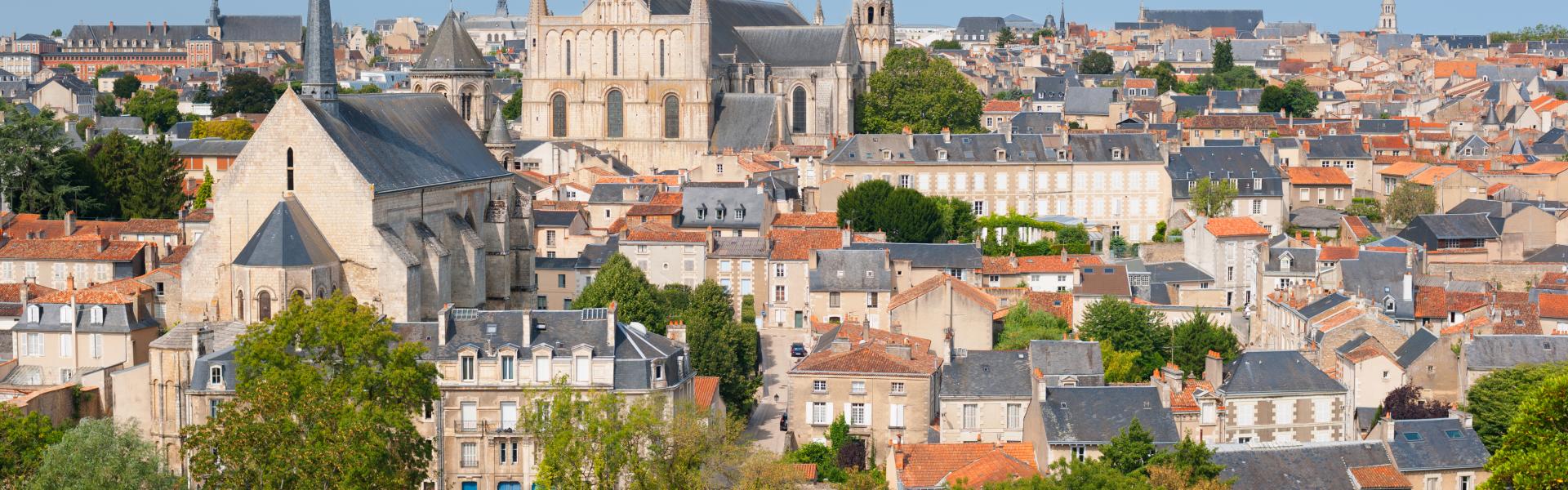 Locations de vacances et chambres d'hôtes à Poitiers - HomeToGo