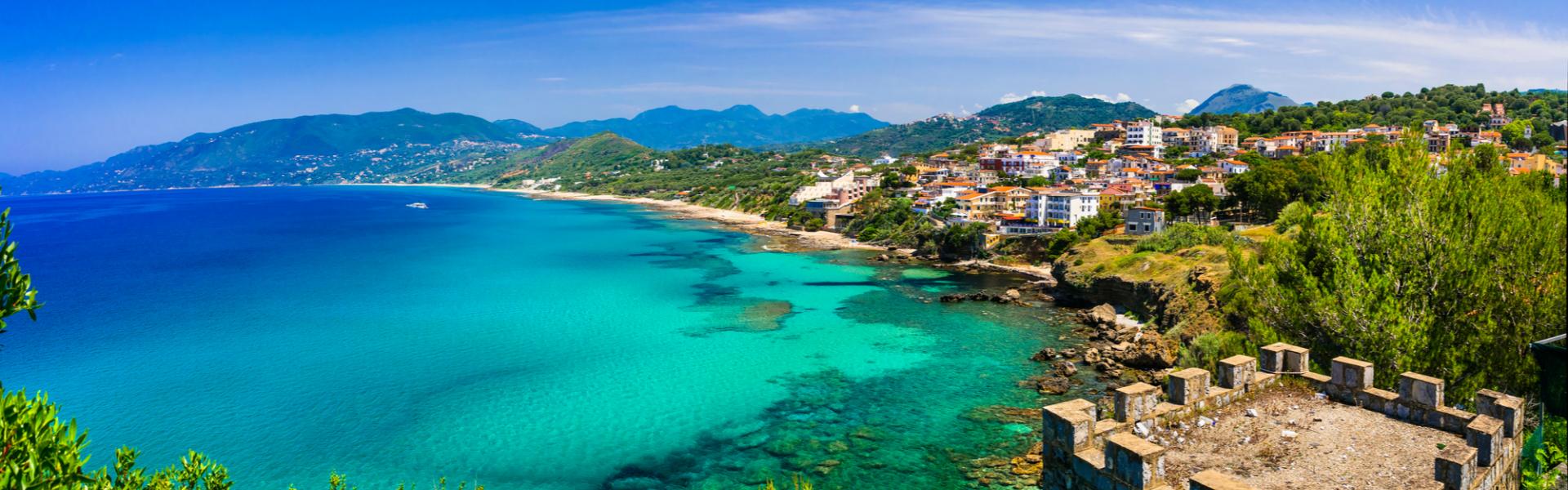 Ferienwohnungen & Ferienhäuser für Urlaub in Baia Domizia - Casamundo