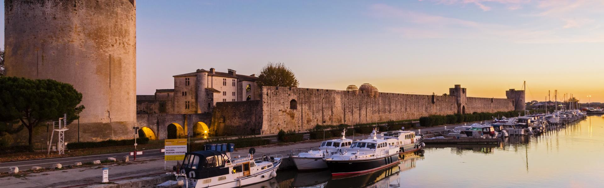 Locations de vacances et appartements à Aigues-Mortes - Wimdu