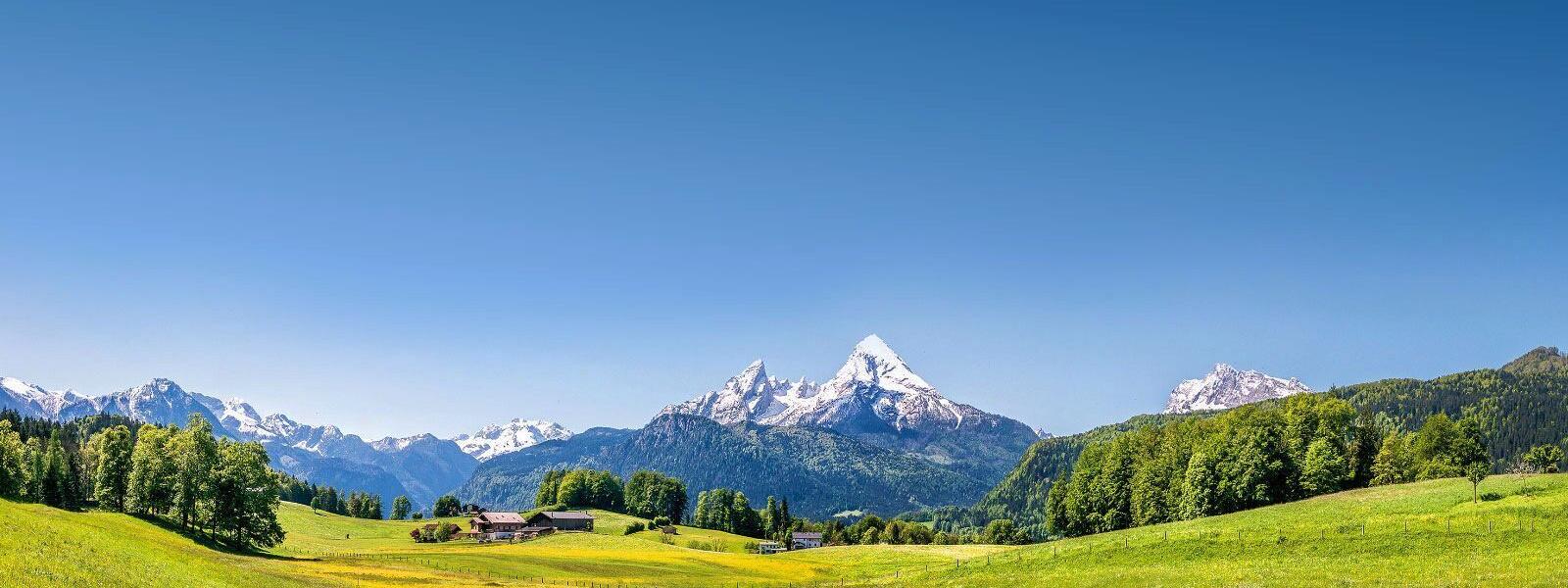 Luxus Ferienhäuser und Ferienwohnungen in den Bayerischen Alpen - BELLEVUE Ferienhaus