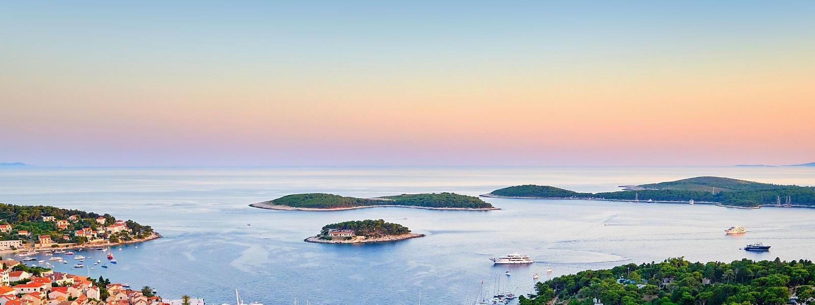 Luxus Ferienhäuser und Ferienwohnungen auf den Kroatischen Inseln - BELLEVUE Ferienhaus