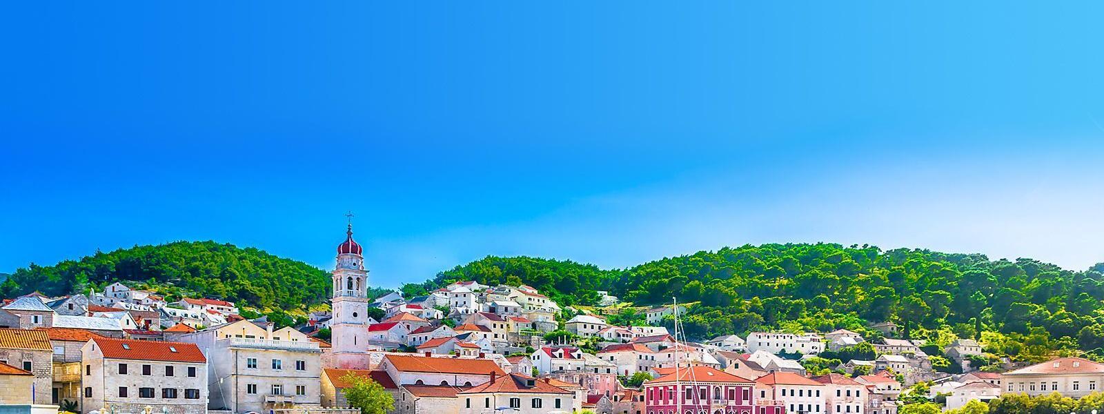 Ferienwohnungen und Ferienhäuser in Novo Zvecevo - e-domizil