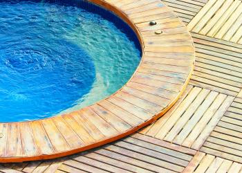 Cottages With Hot Tubs in Yorkshire - HomeToGo